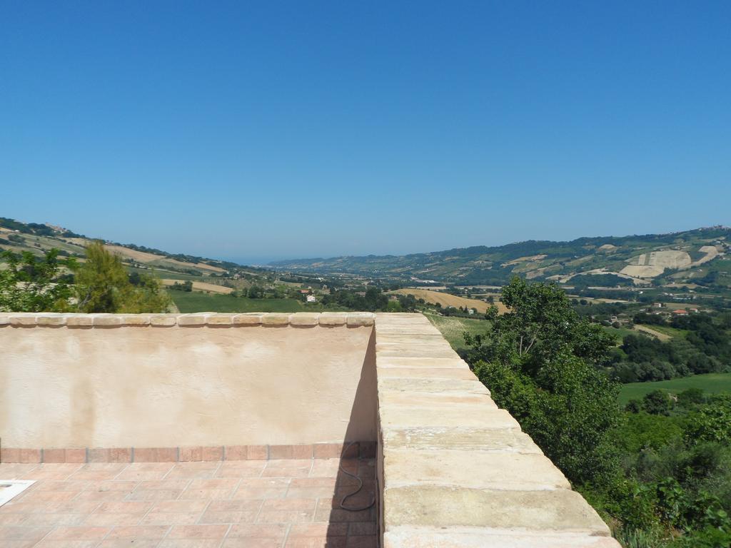 Il Piccolo Carro Apartments Monterubbiano Εξωτερικό φωτογραφία