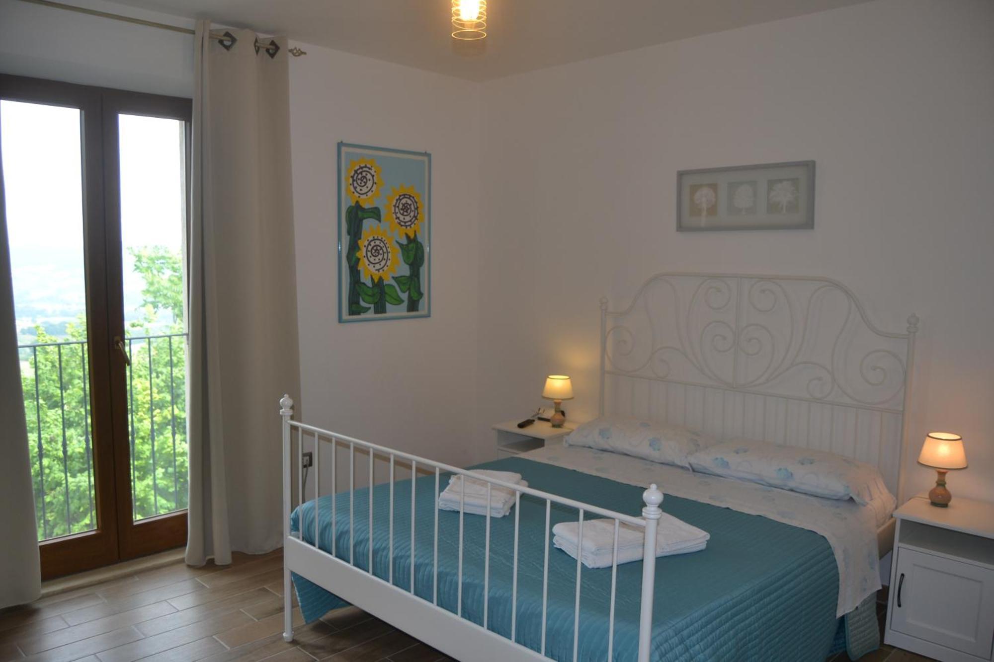 Il Piccolo Carro Apartments Monterubbiano Δωμάτιο φωτογραφία